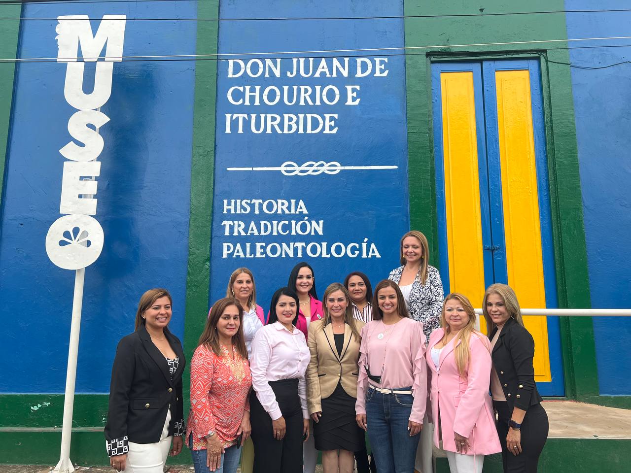 Vanessa Linares de Ramírez participó en el II Encuentro de Primeras Damas del Zulia en Rosario de Perijá (4) Primeras damas