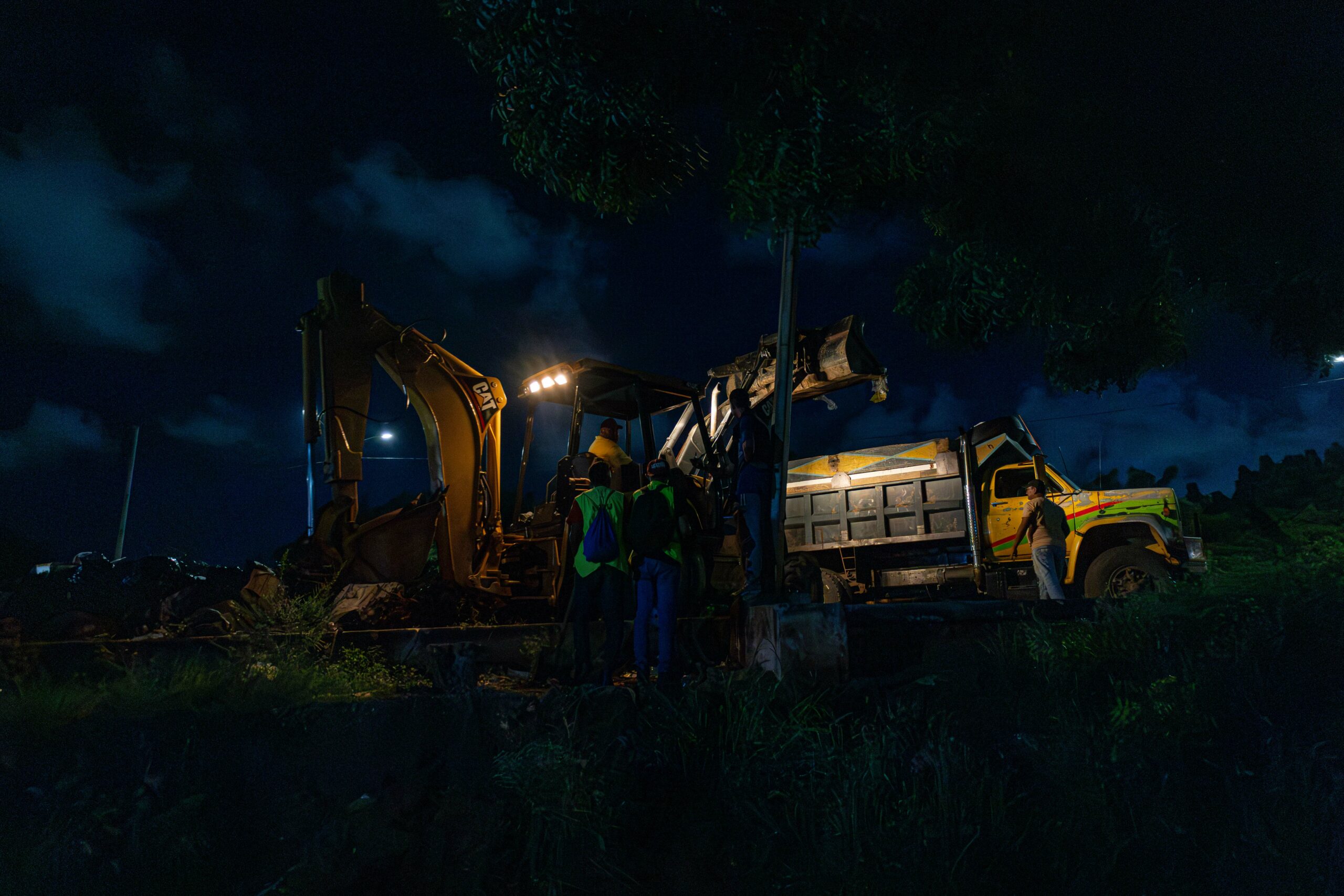 Cuatro camiones de alta compactación refuerzan recolección de desechos en corredores viales de Maracaibo