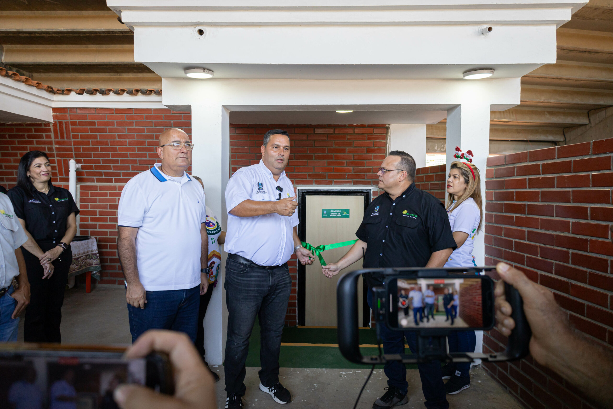 Alcaldía inaugura comedor para servidores públicos en Plaza para Todos