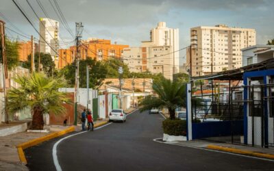 Alcaldía entrega proyecto de asfaltado de Cuevas del Humo parroquia Santa Lucía