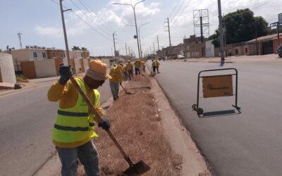 Cuadrillas del IMA desplegadas en corredores 16 Guajira y Curva-La Concepción para sanear 11 kilómetros de vía