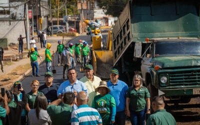 Plan de Asfaltado 2025 de la Alcaldía inicia la rehabilitación de la avenida 63 en la parroquia Raúl Leoni