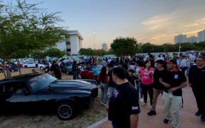 Exposición de autos clásicos atrajo a más de 4 mil personas al Parque Vereda del Lago durante Carnavales