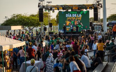 Maracaibo conmemoró el Día de la Juventud con una feria de emprendedores en Vereda del Lago