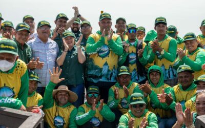 Marinos de Santa Rosa de Agua atenderán ruta turística debidamente identificados con uniformes dotados por la Alcaldía