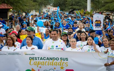 Parque Vereda del Lago se vistió de Azul en conmemoración del Día del Autismo en 2025