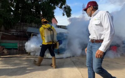Plan de fumigación de la Alcaldía de Maracaibo llegó a escuelas de Antonio Borjas Romero e Idelfonso Vásquez