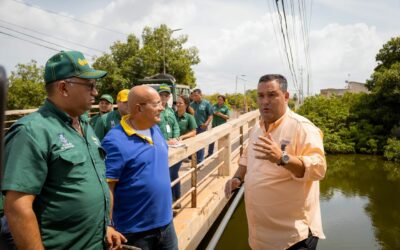 Alcaldía de Maracaibo realiza trabajo integral de extensión de red de gas y rehabilitación vial en Isla Dorada