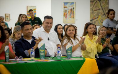 “La educación mejora cuando la familia se involucra”: Hablan los docentes y padres de los ganadores de Crea y Narra tu Cuento