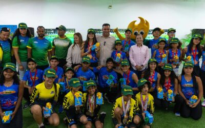 Alcaldía refuerza el deporte en Maracaibo con homenaje a 28 pequeños medallistas