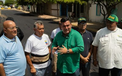 Plan de Carpetas de la Alcaldía de Maracaibo llega a la urbanización San Jacinto